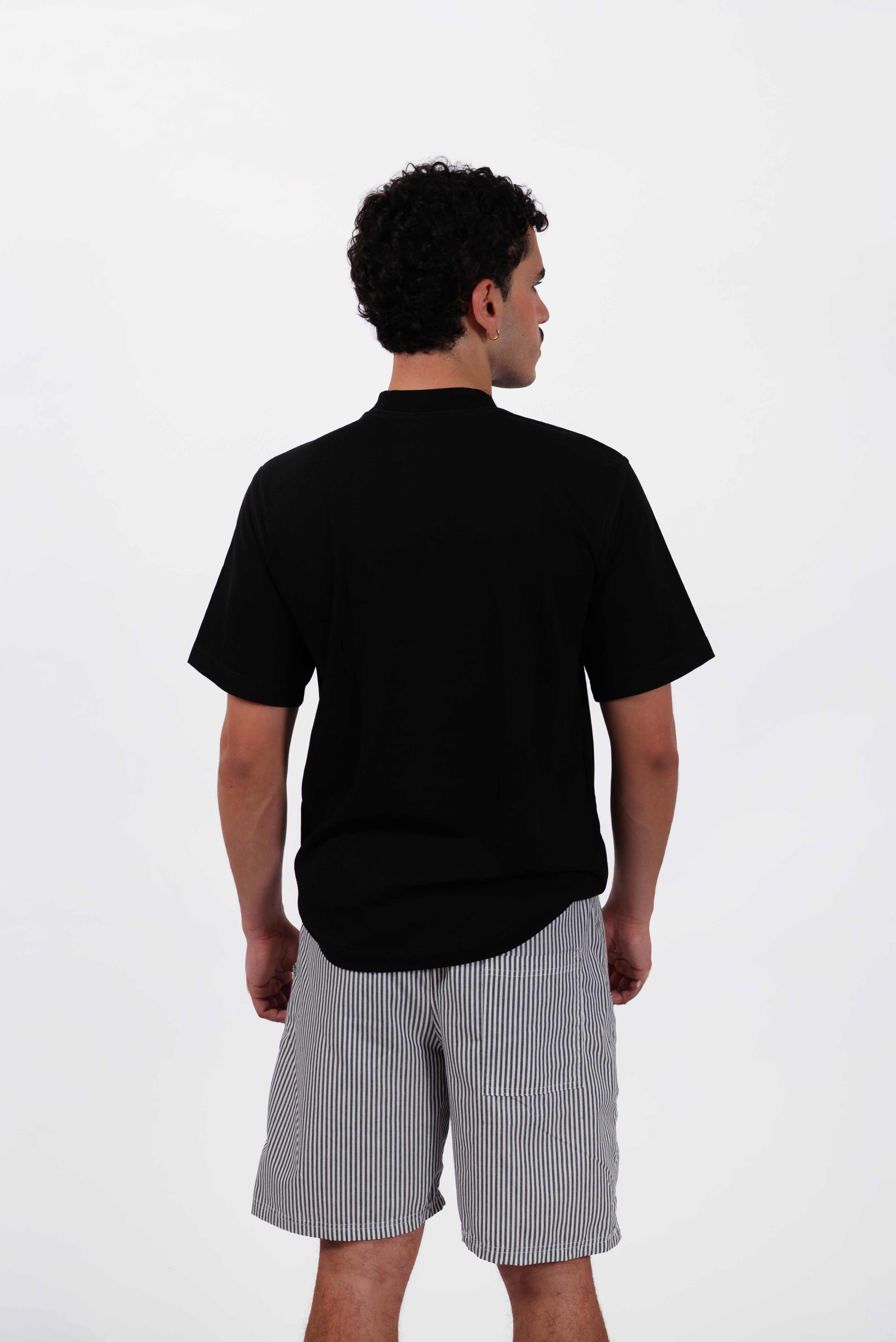 Camiseta Básica Estrella Negra