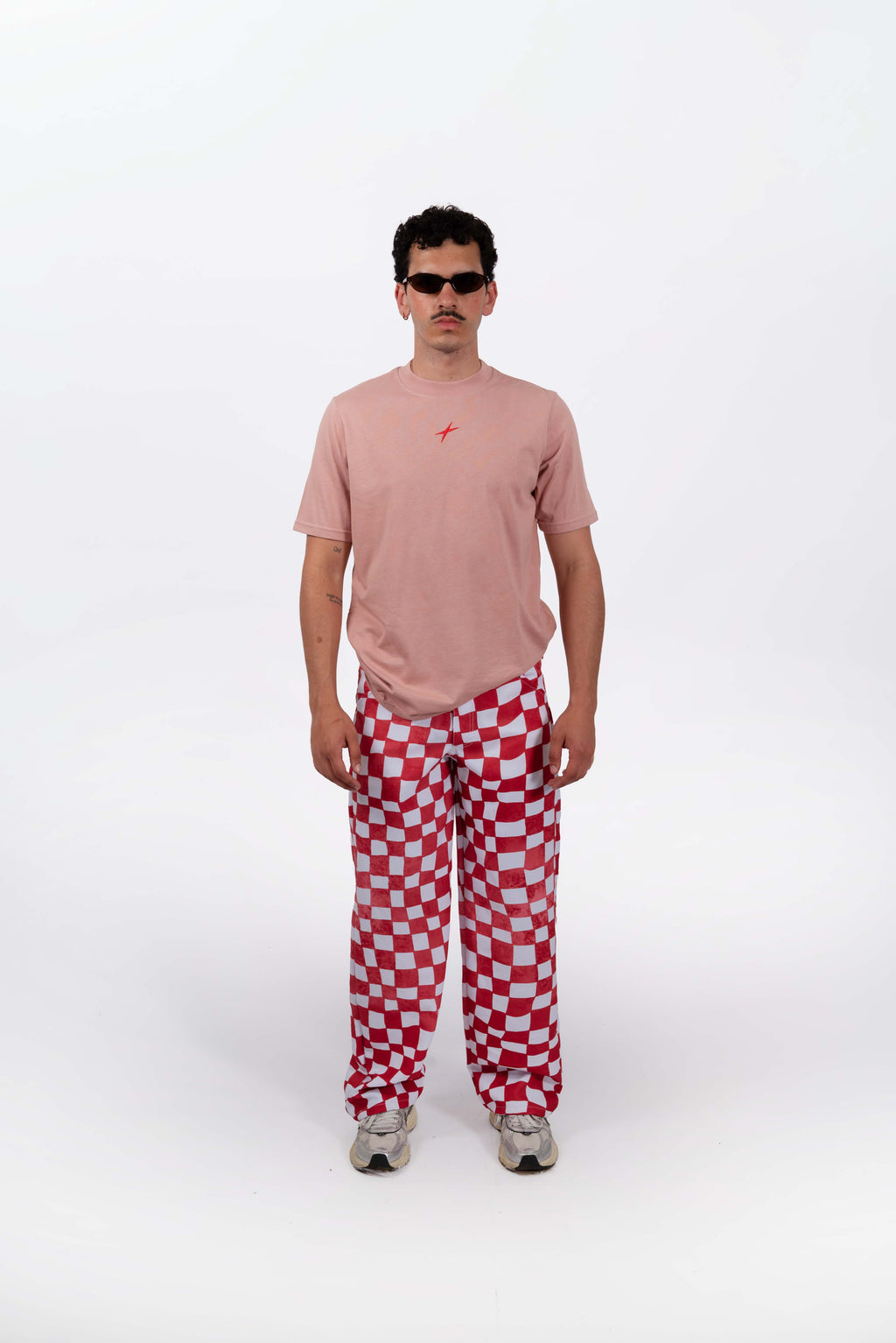 Camiseta Básica Estrella Rosa