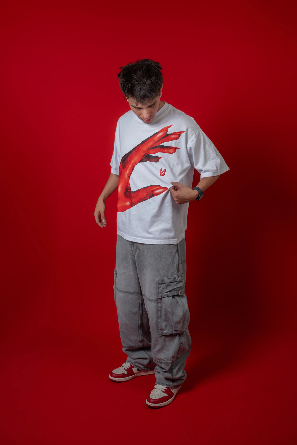 White T-shirt Red Hand