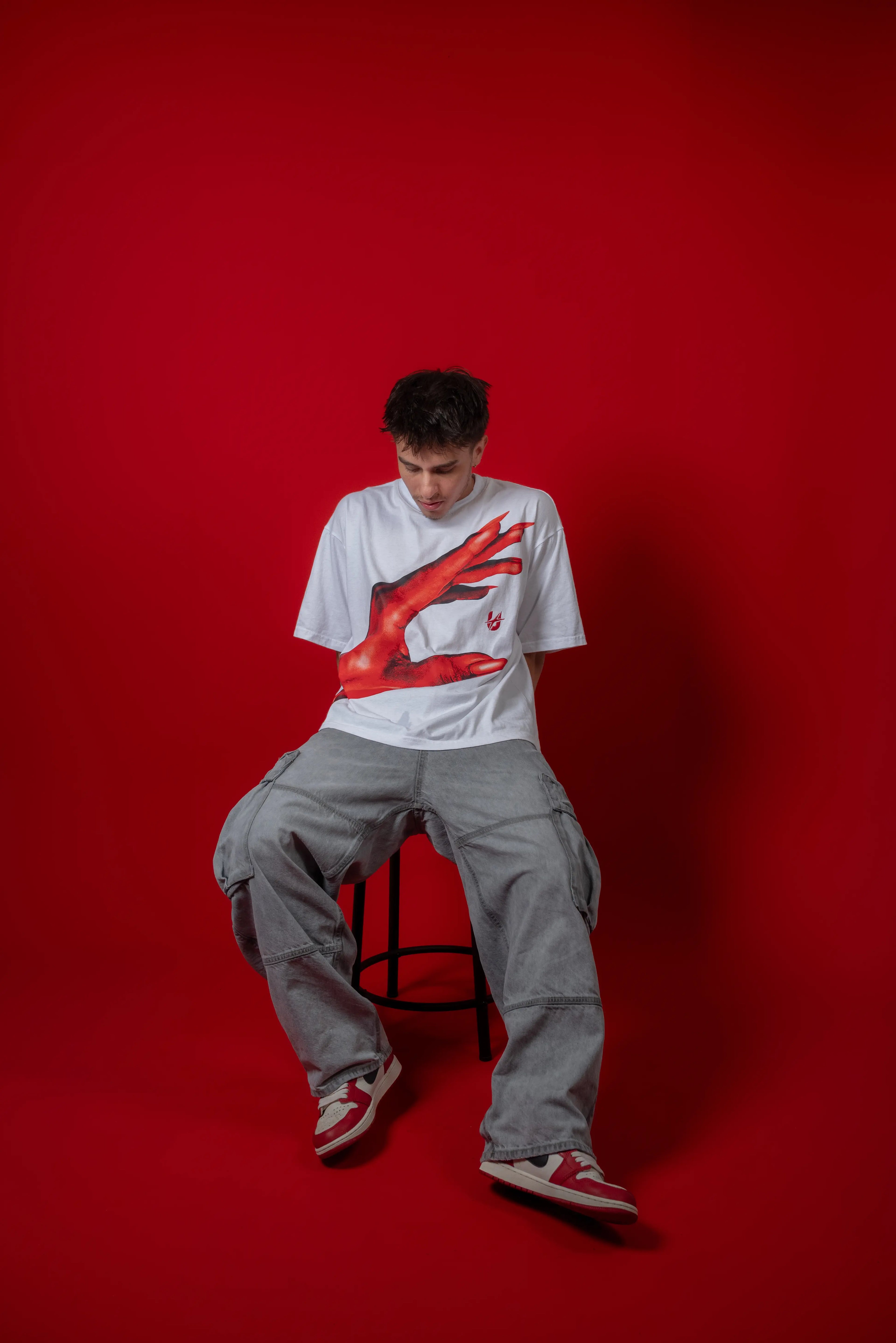 White T-shirt Red Hand